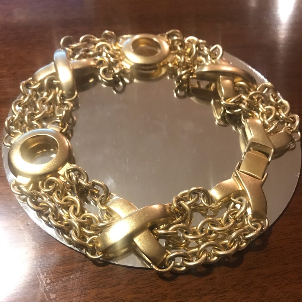 Erwin Pearl XOXO Choker